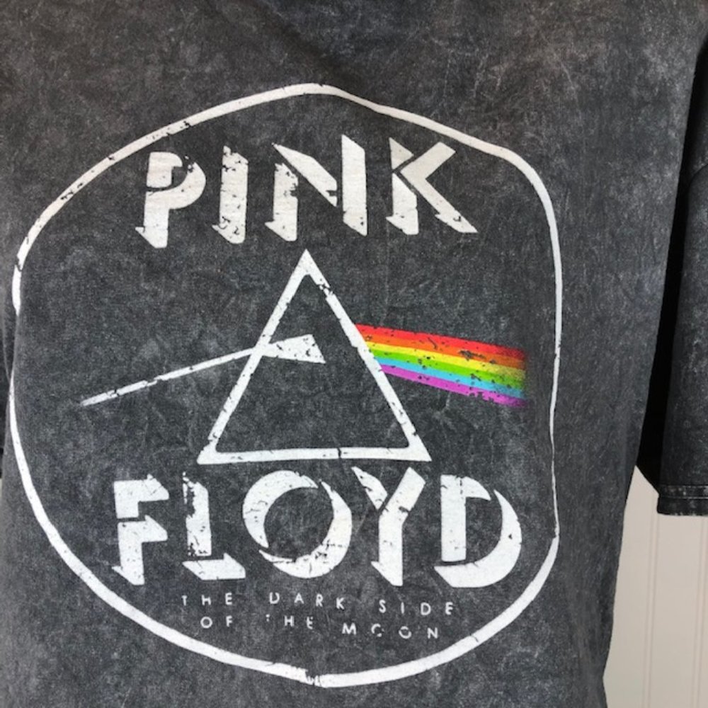 NWOT Pink Floyd Cropped Dark Side of the Moon - Picture 4 of 7